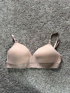 PINK Victoria's Secret Light Nude Seamless size38C wireless